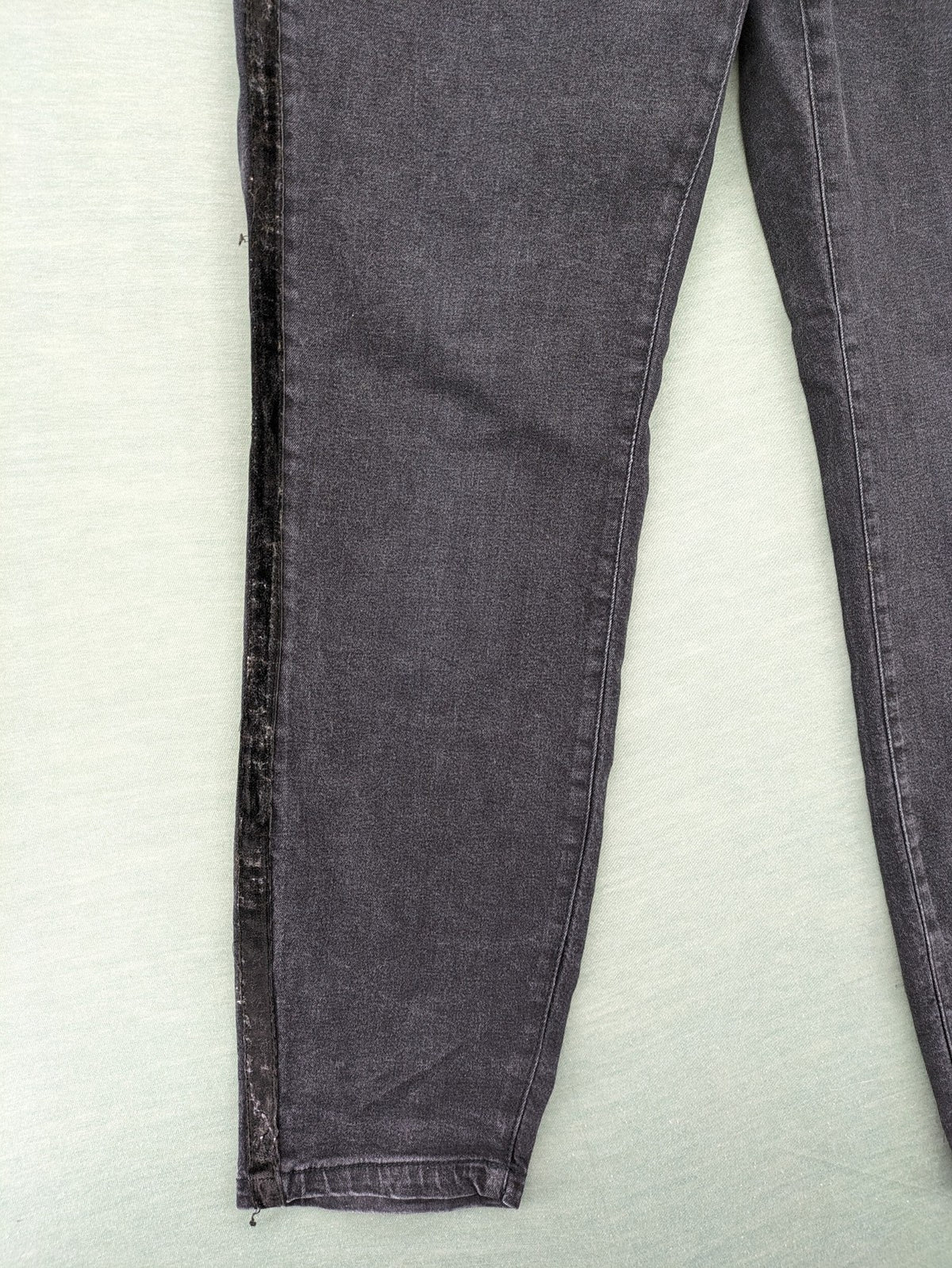 ROCK YOUR CURVES black tapered jeans with grey velvet side stripes and faded wash.