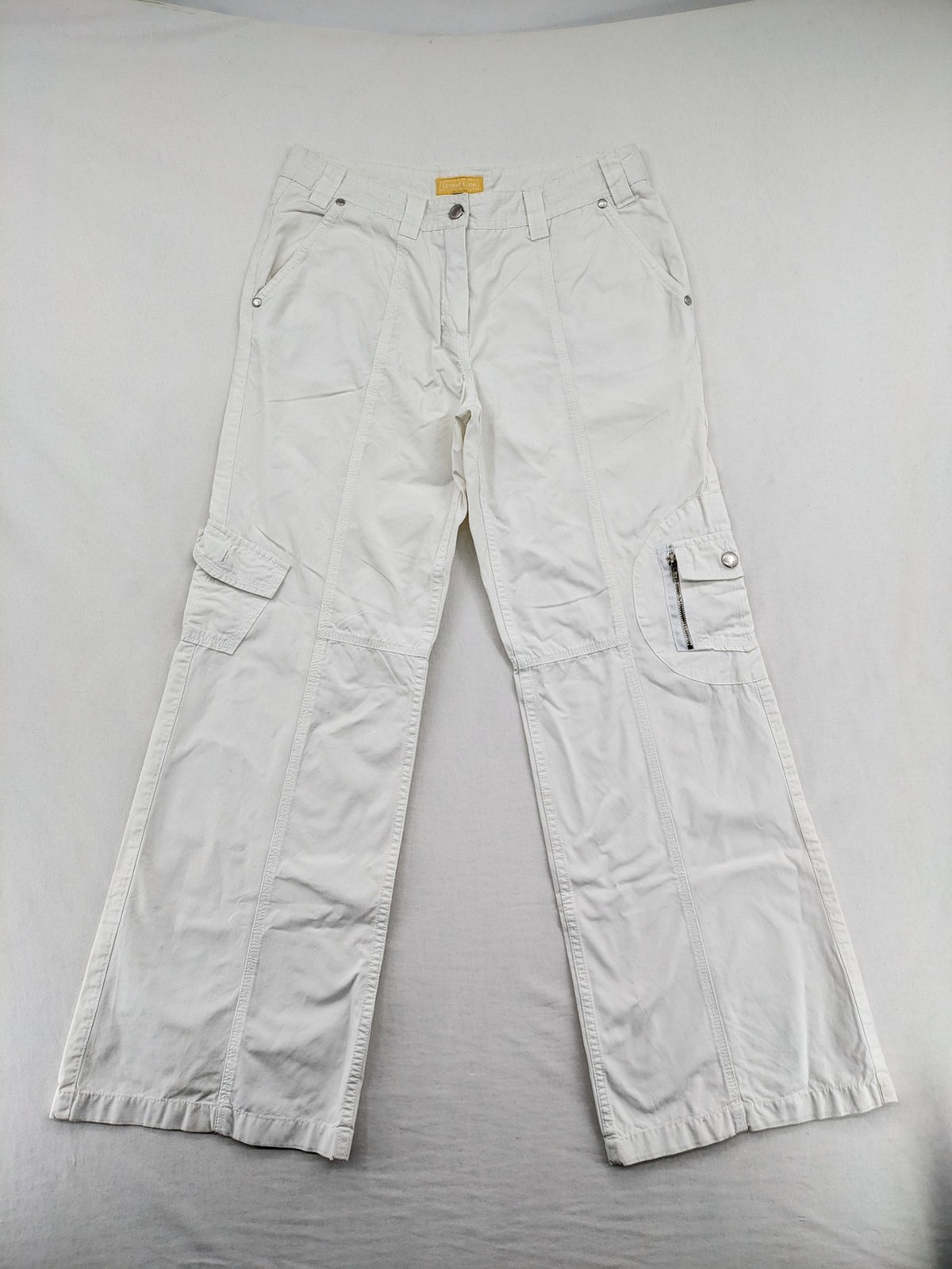 Street One white cargo pants with side pockets and wide leg design.