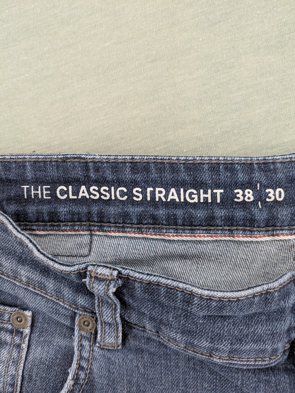 C&A blue straight jeans with classic 5-pocket design and stretch denim material.