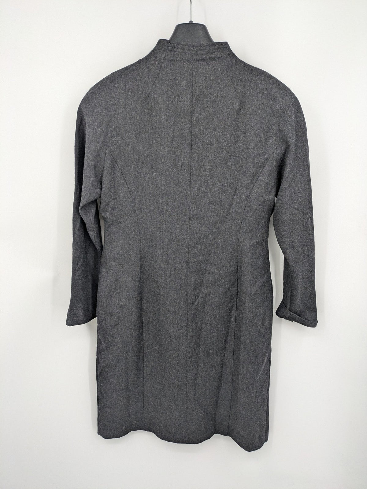 Schurwolle grey vintage coat dress with standing collar and two-way zipper.