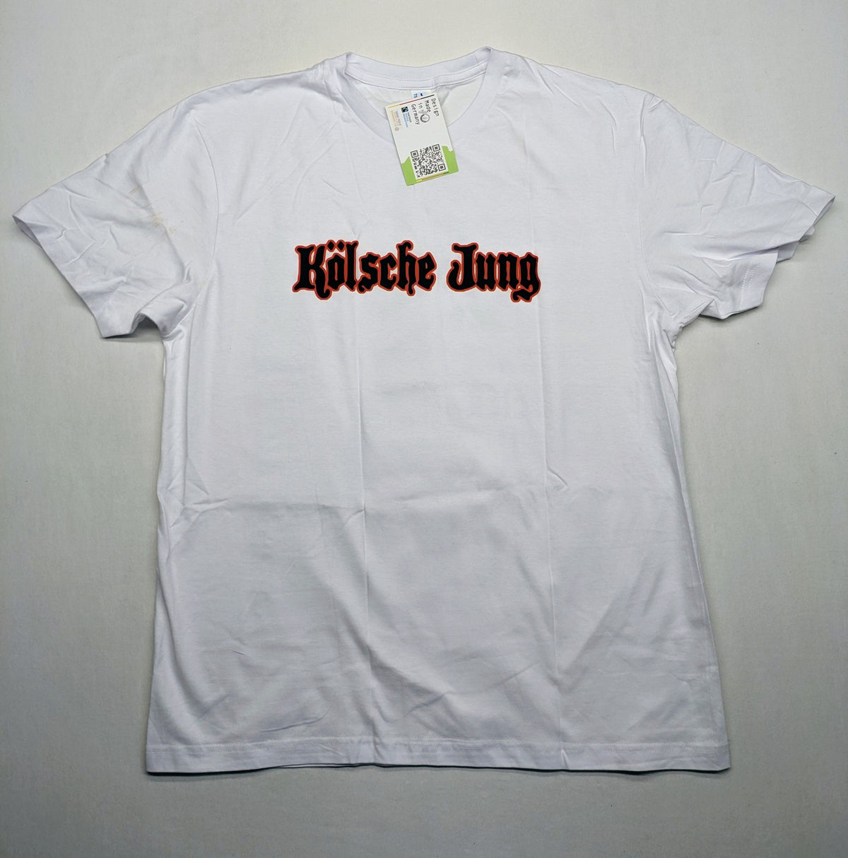 JHK black t-shirt with red "Kölsche Jung" text and Cologne Cathedral graphic.