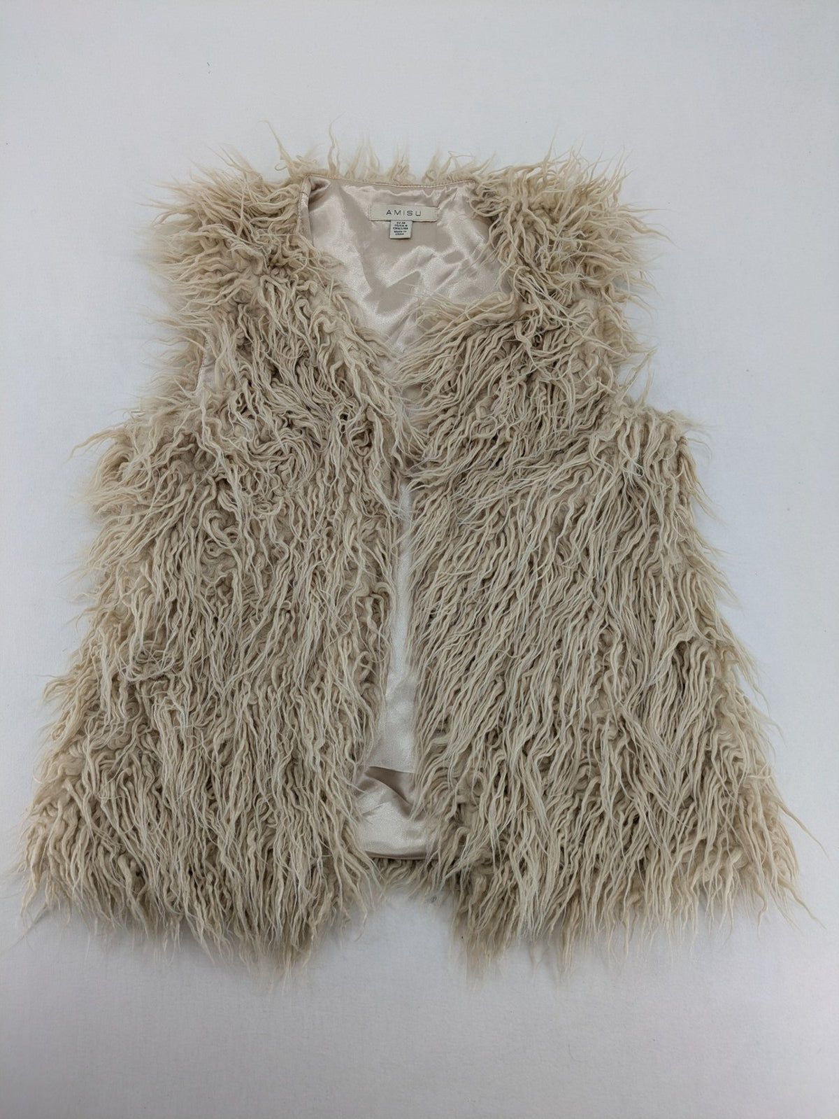 Amisu beige shaggy vest, sleeveless, soft faux fur, open front design.
