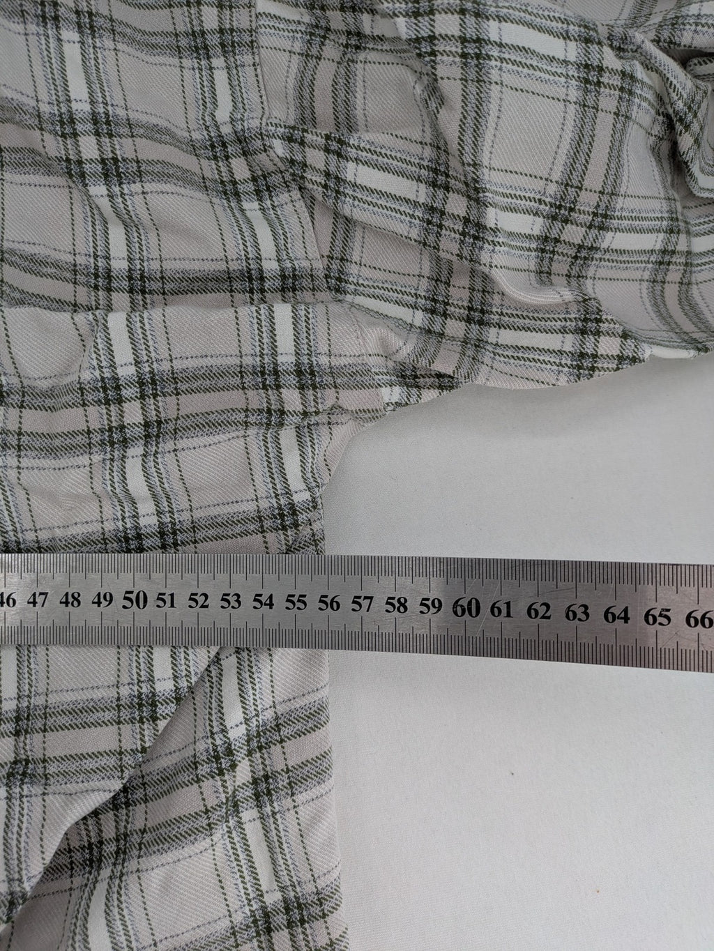 OS Trachten dirndl shirt grey green checkered cotton with decorative buttons and chest pocket
