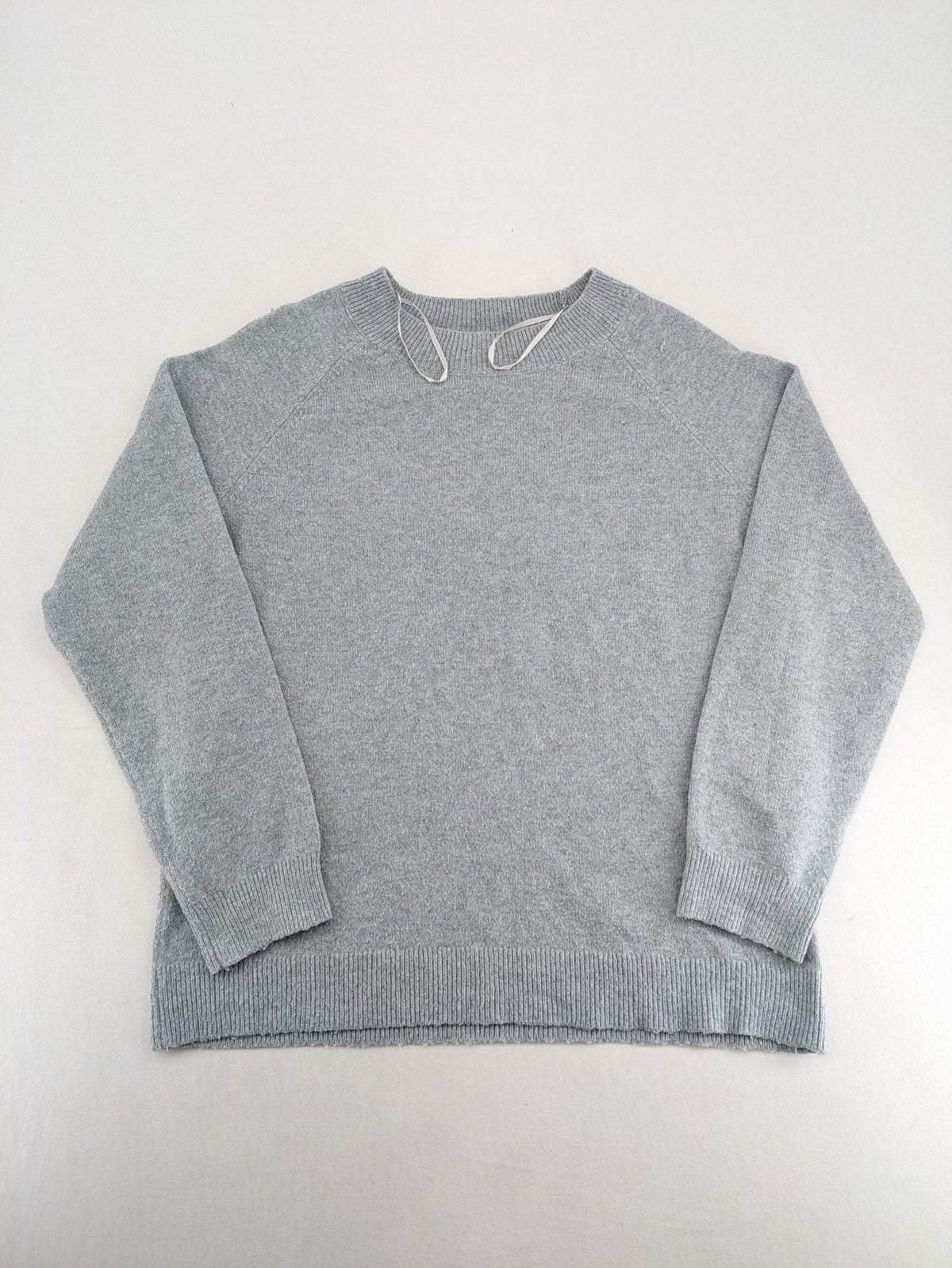 ONLY grey turtle neck jumper with raglan sleeves and classic round neckline.