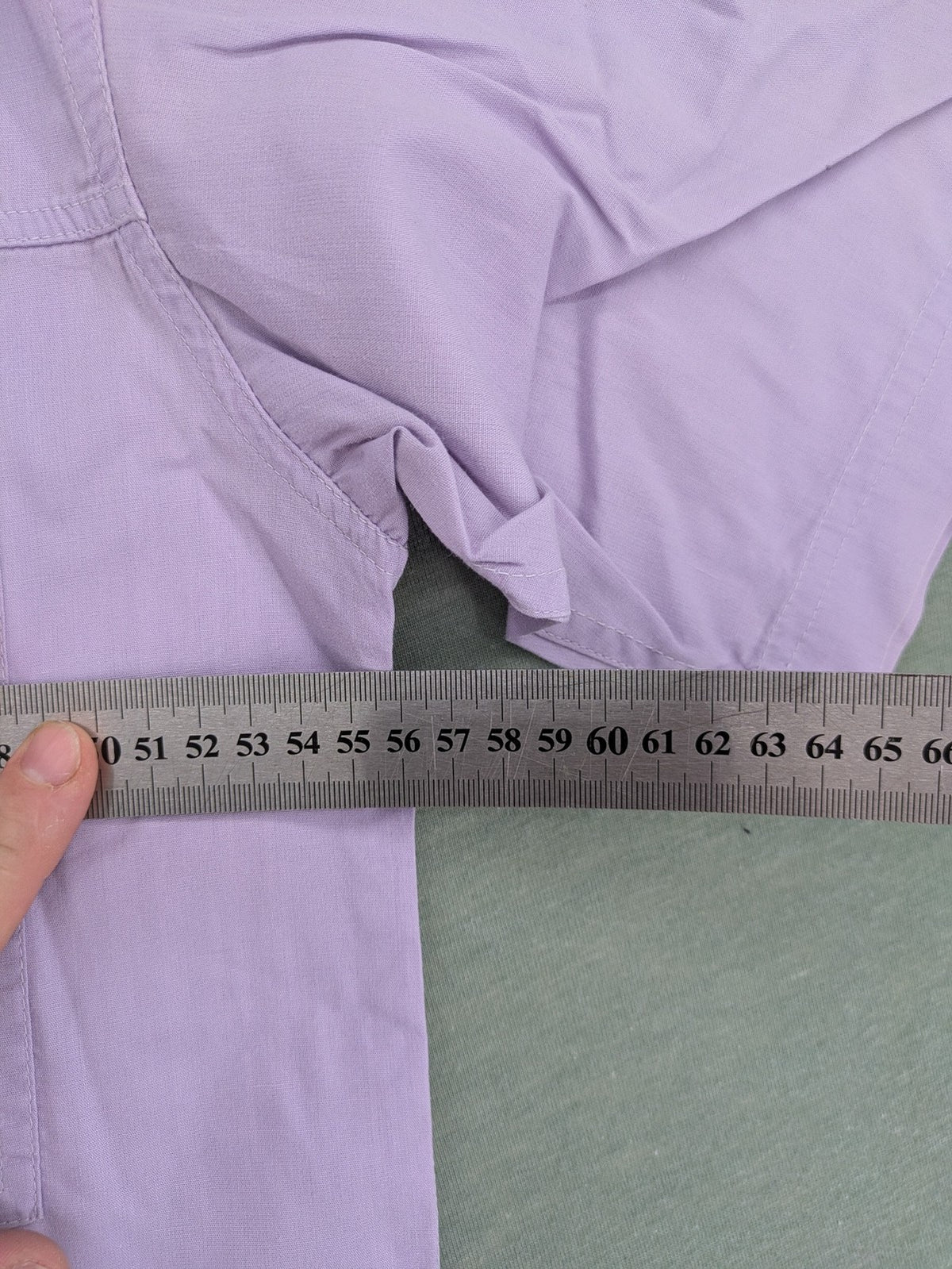 Mingo purple short-sleeve button-down shirt with classic collar and chest pockets.