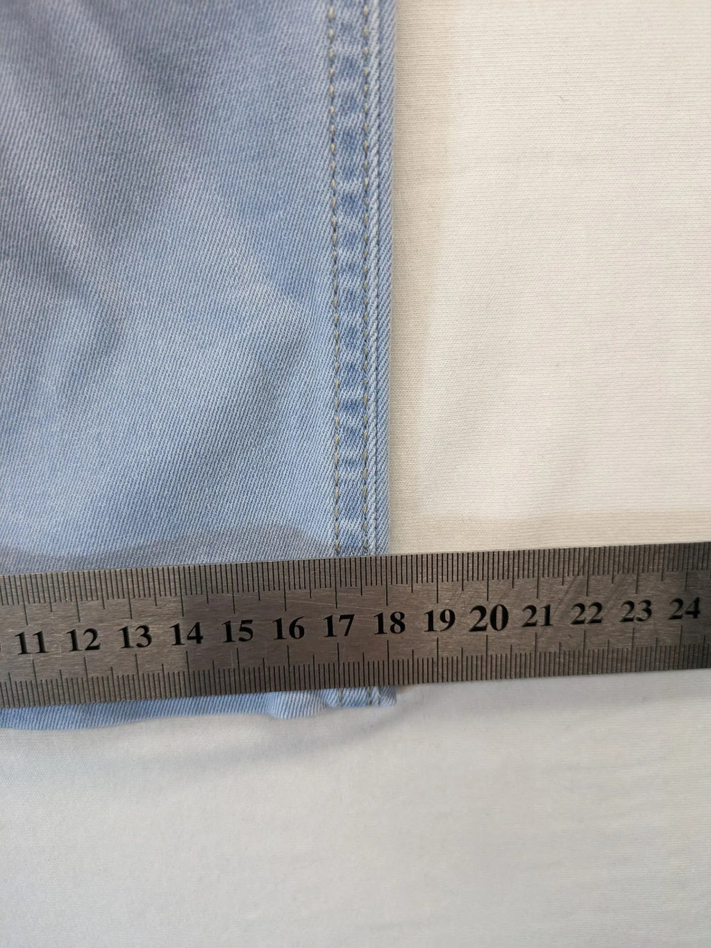 Zerres blue straight jeans 5-pocket style with stretch fabric and logo detail.