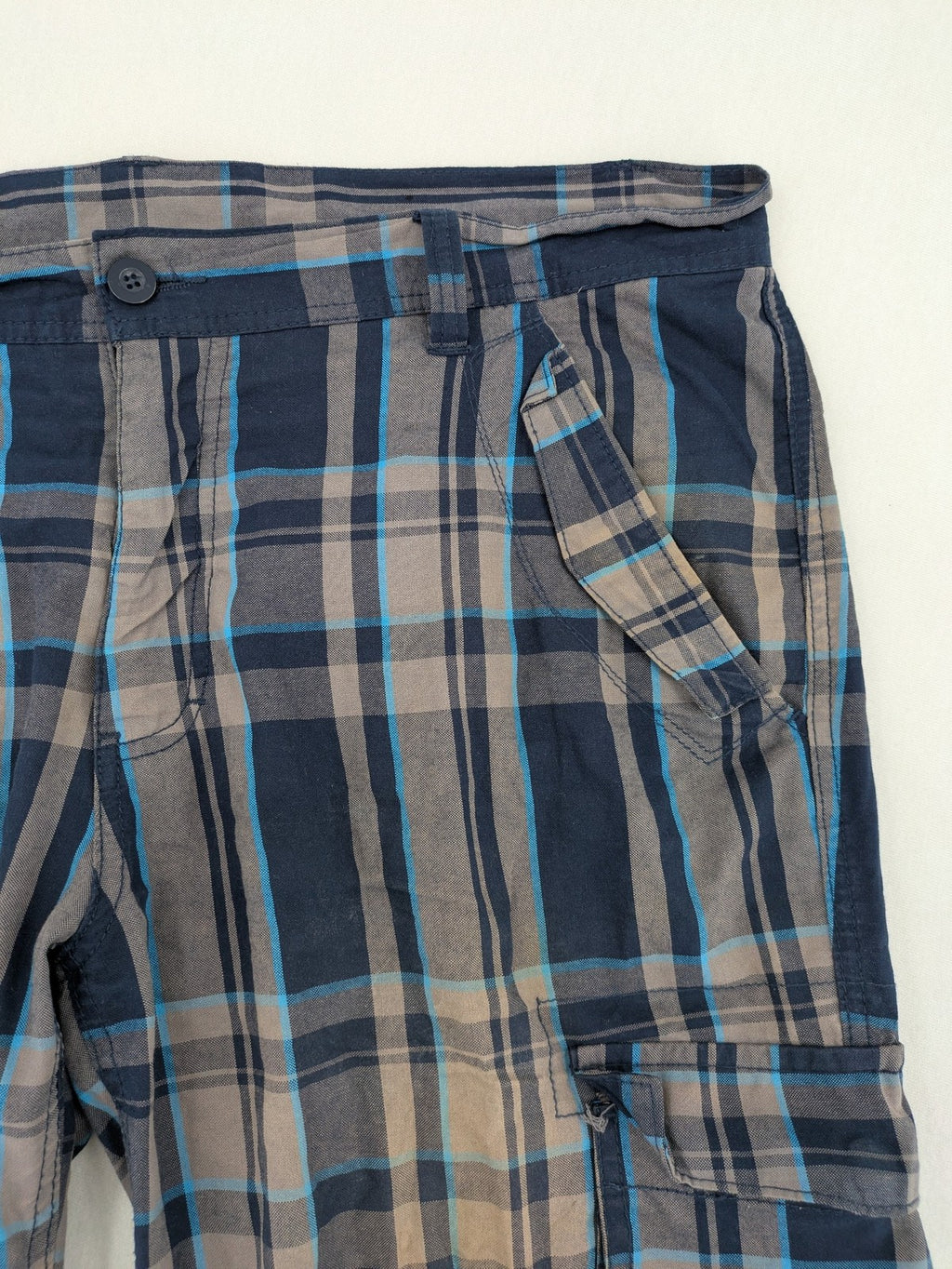 bpc bonprix collection multi cargo shorts blue-grey check pattern with utility pockets