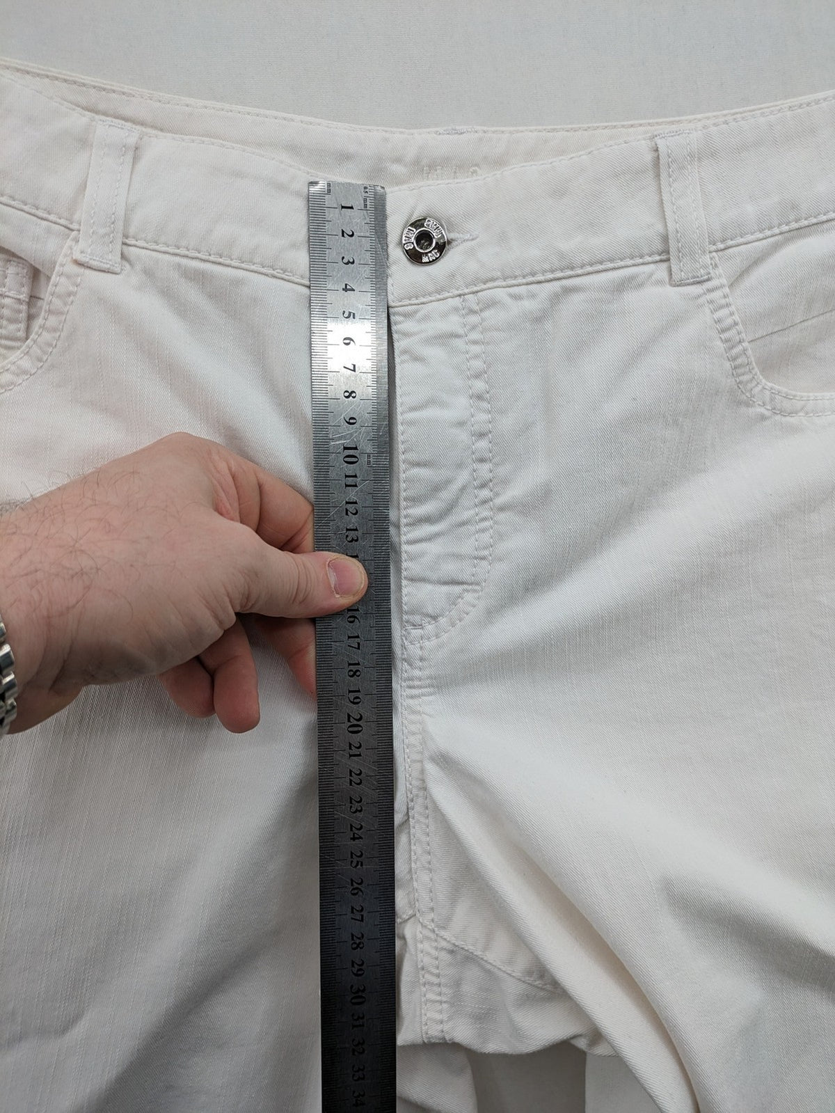 Mac Jeans white straight jeans cotton stretch with logo and modern fit.