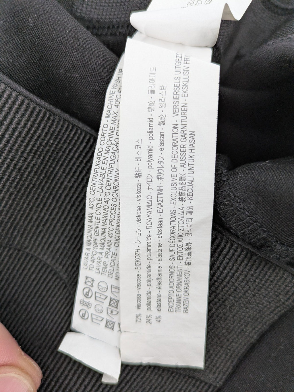 Zara Basic black bicycle tights high-rise with smooth stretch fabric and flattering front seam.