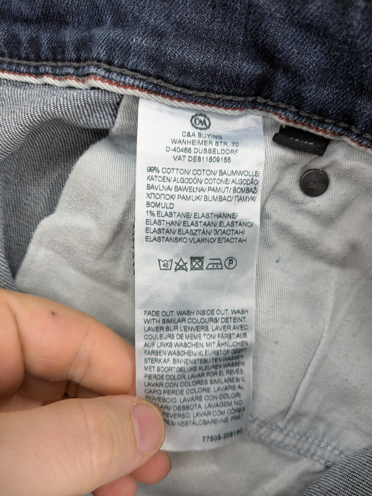 C&A blue straight jeans with classic 5-pocket design and stretch denim material.