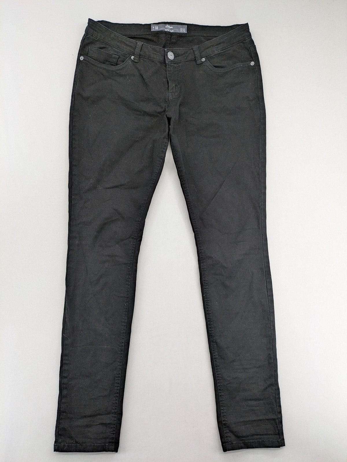 s.Oliver black slim fit jeans with low rise and classic design details.