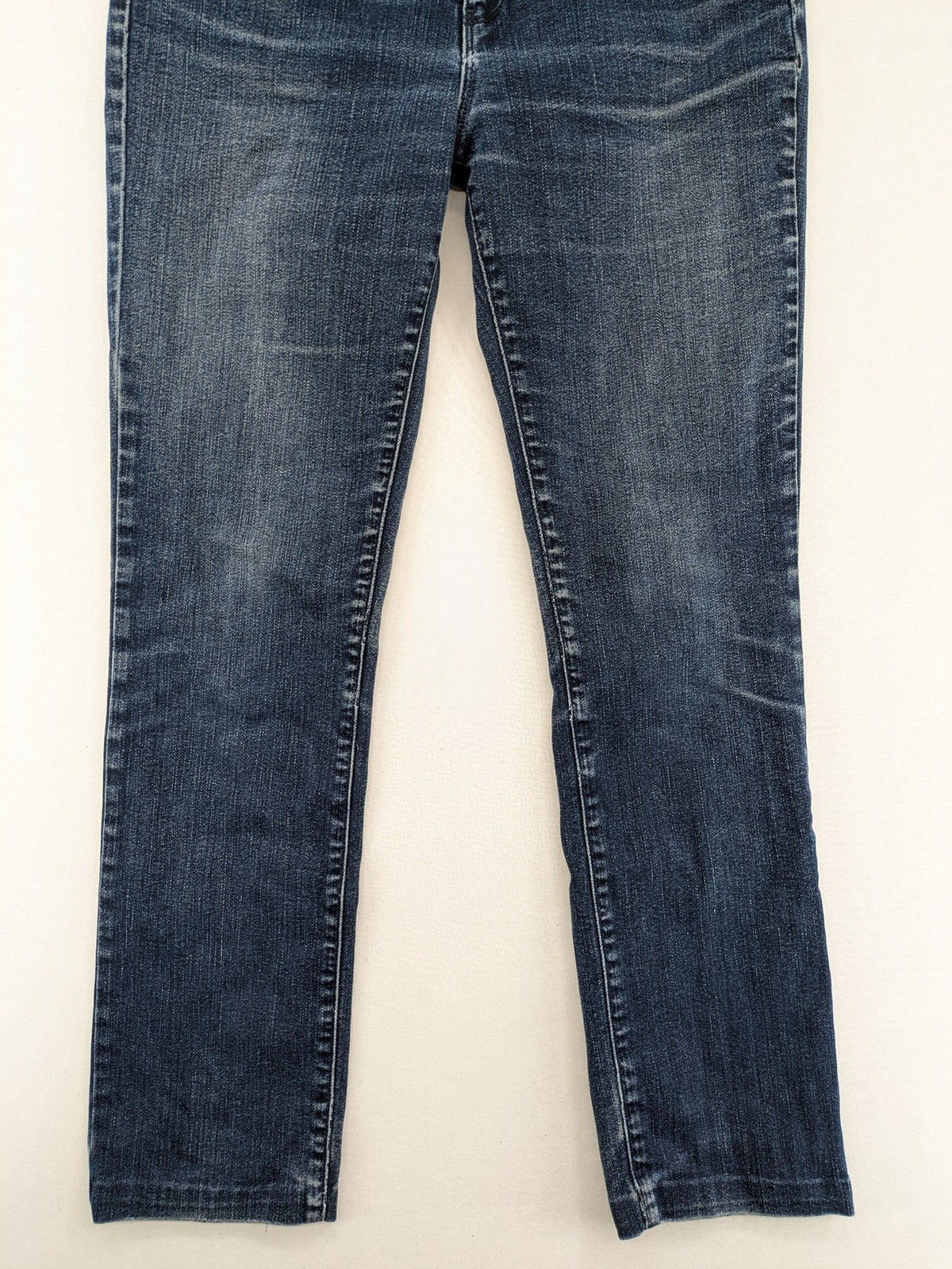 Wrangler straight jeans blue stretch denim classic fit W29 L30 with logo patch