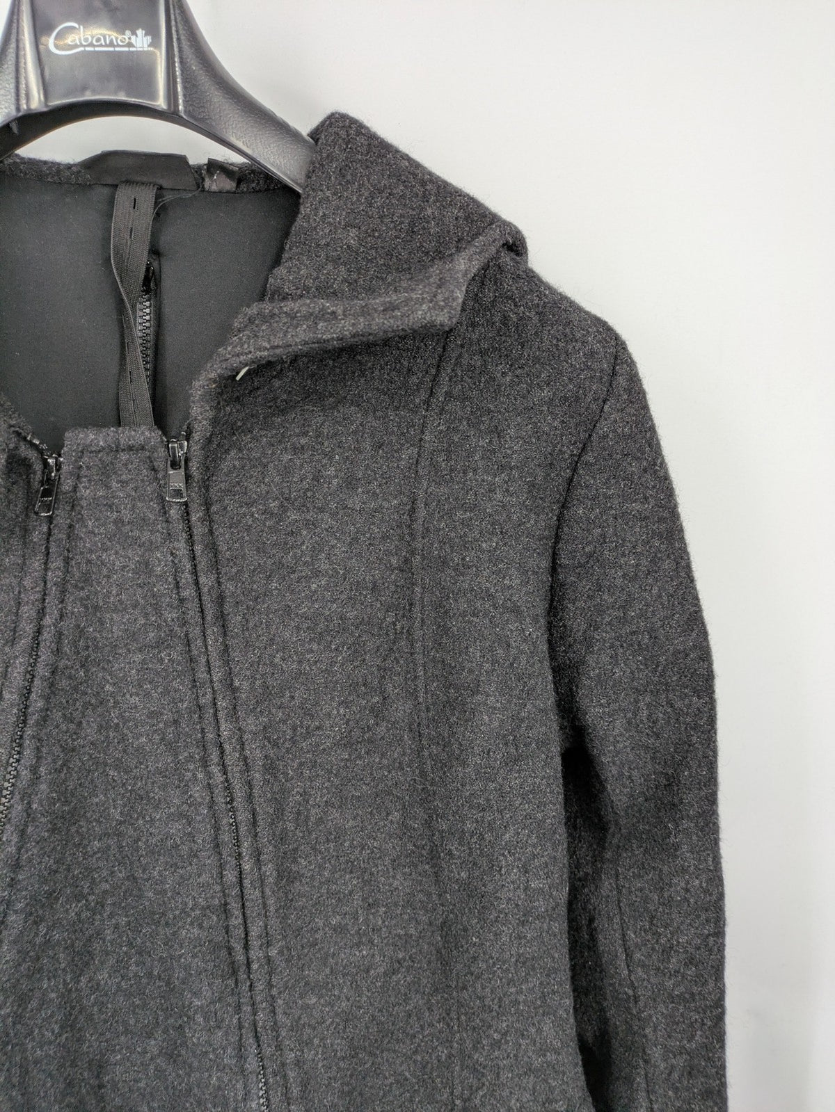 Mamalila grey coat 100% wool with hood and practical pockets, stylish design.