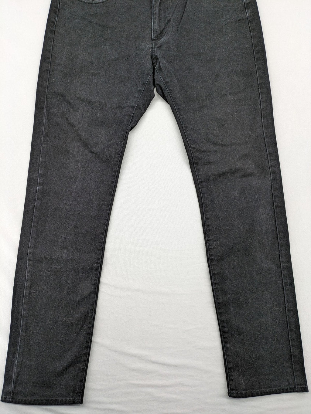 H&M Divided black skinny jeans low waist 5-pocket style with stretch denim material.
