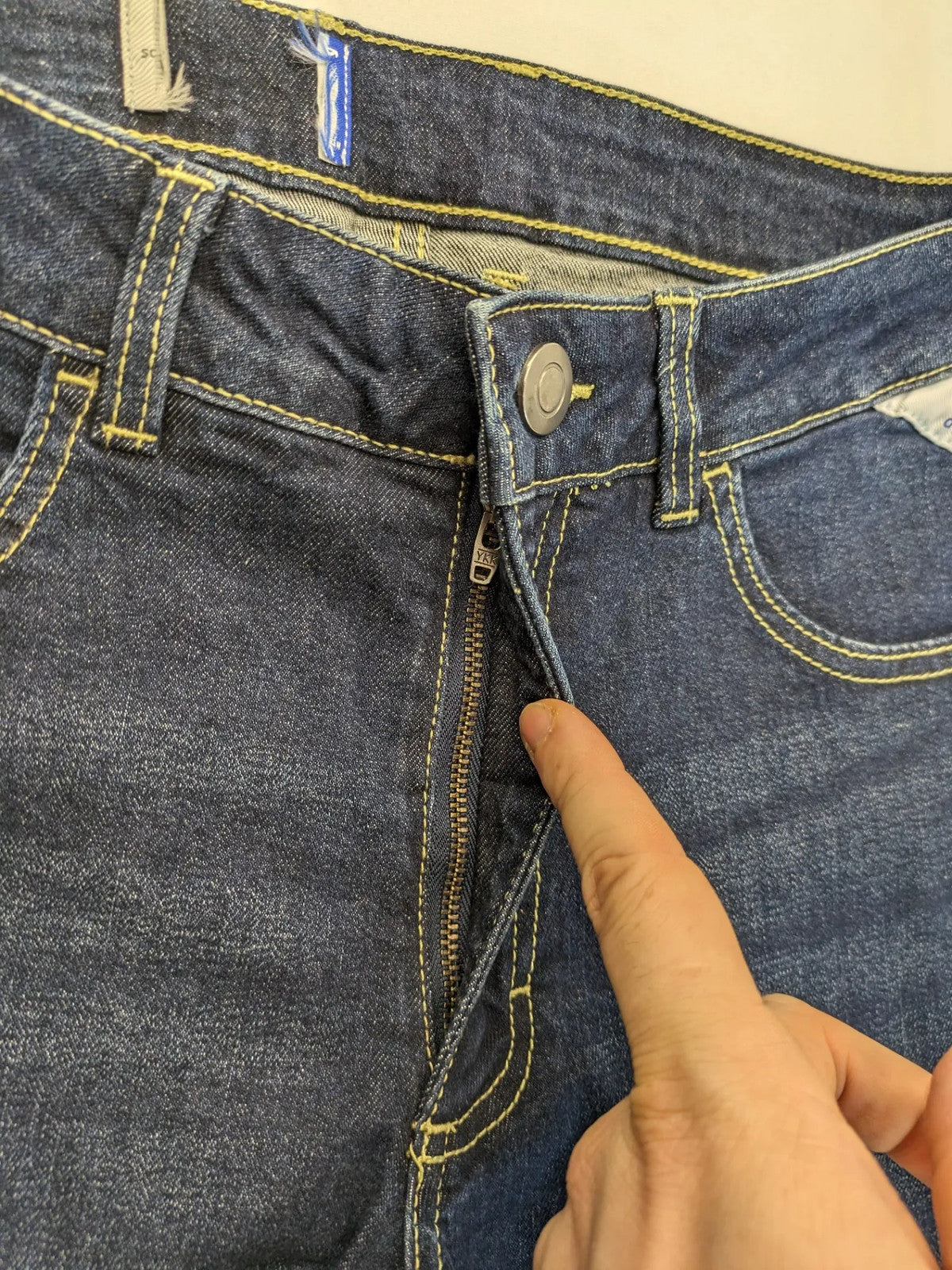 Lidl blue straight jeans classic 5-pocket design, made from organic cotton with stretch.