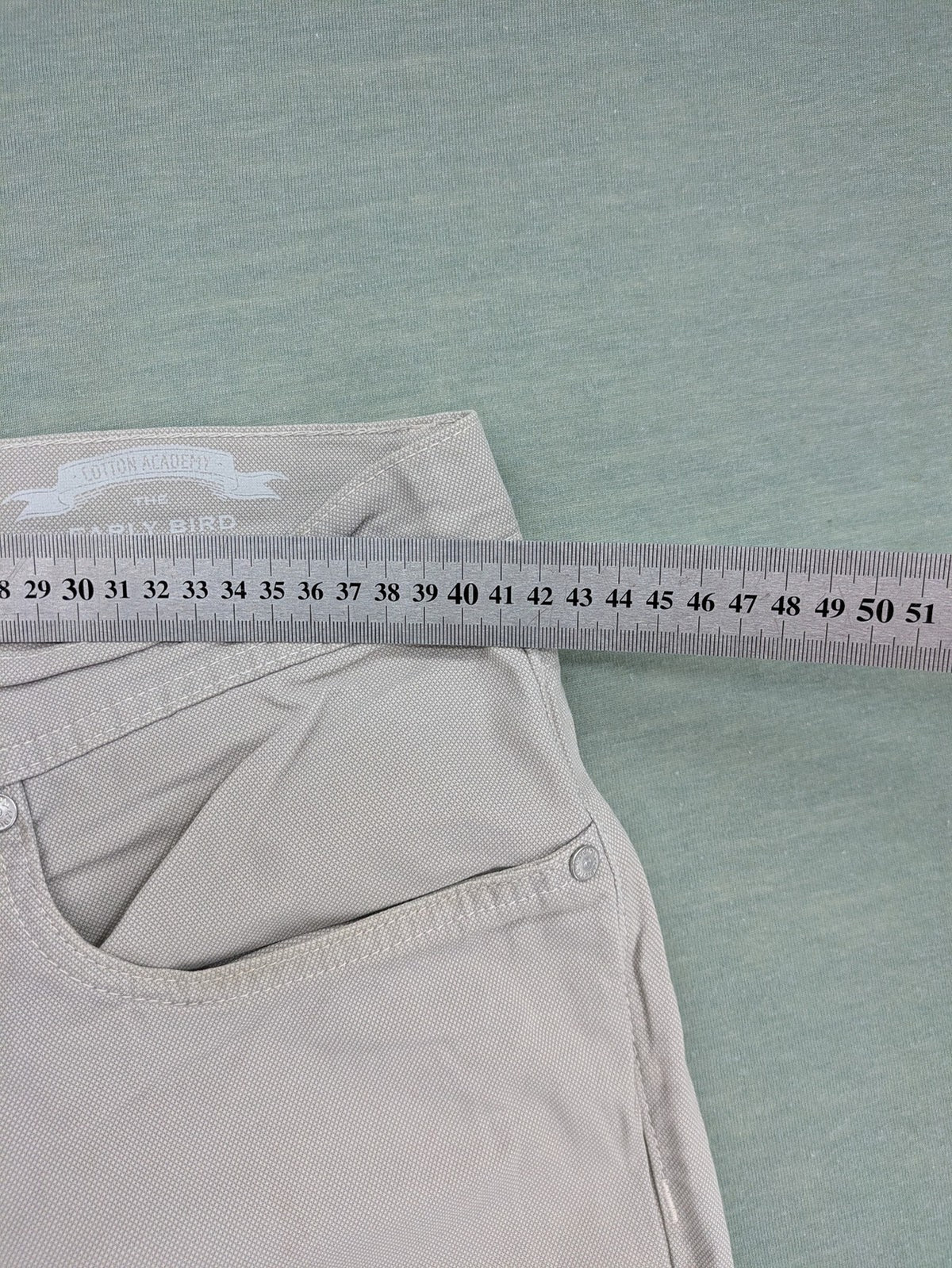 Pierre Cardin grey straight jeans W33 L34 cotton stretch with subtle logo detail.