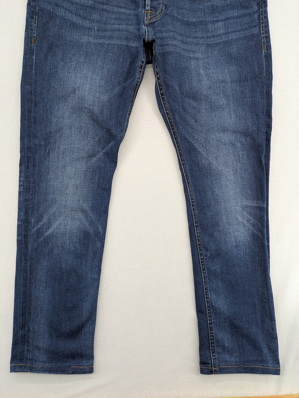 Jack & Jones blue straight jeans Glenn Slim Fit with classic button fly and denim stretch.