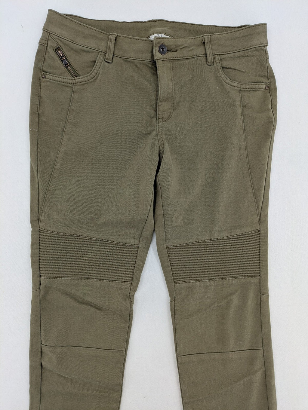 Clockhouse green moto jeggings with ribbed knee panels and ankle zippers.