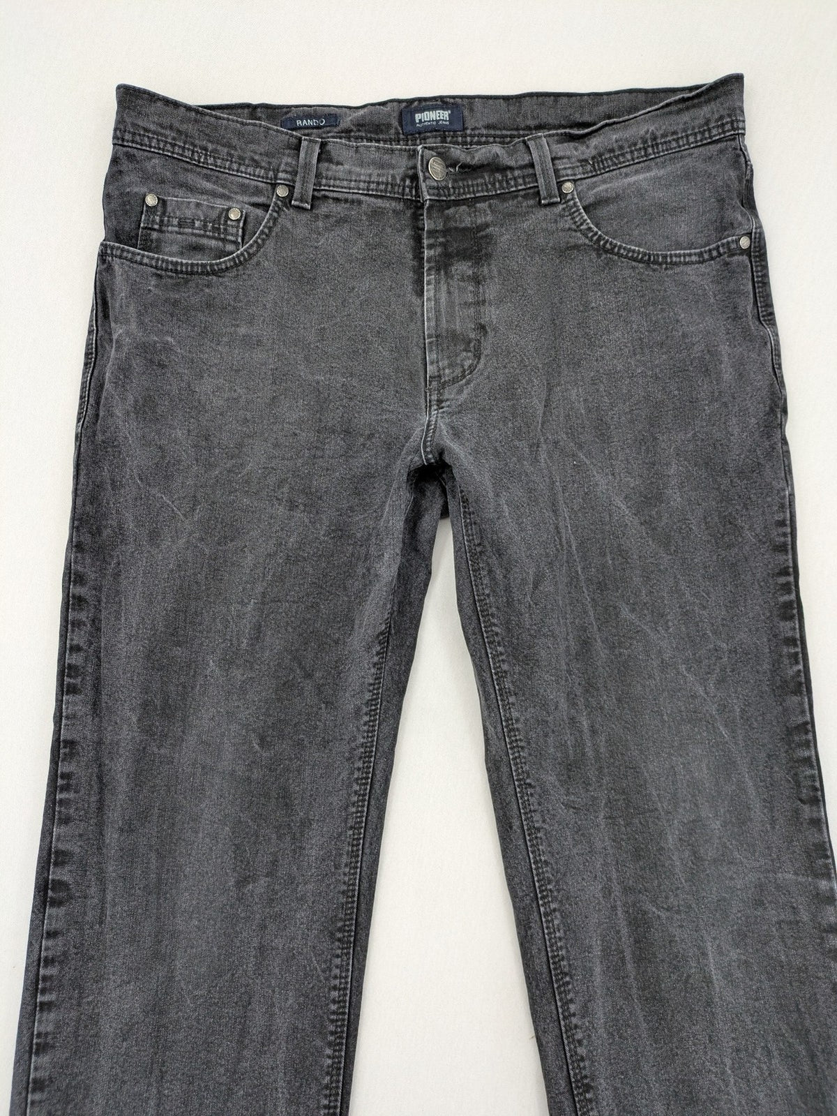 Pioneer grey straight jeans with washed finish and stretch material, classic design.