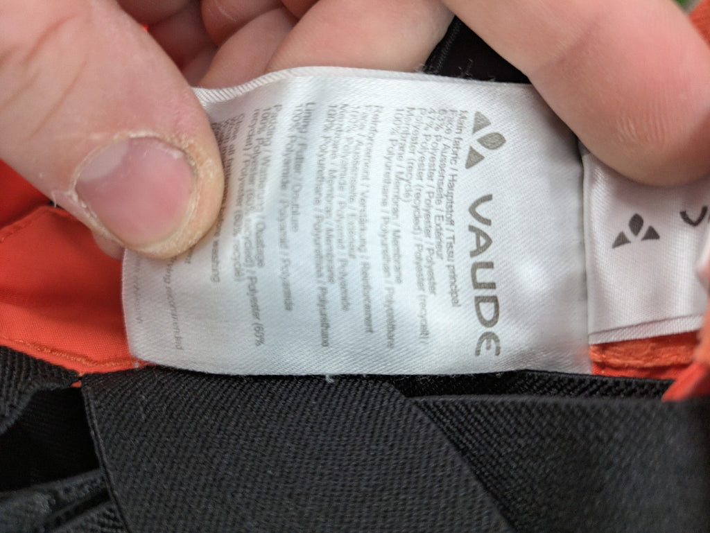 Vaude orange ski pants with logo, Primaloft insulation, and Ceplex Active membrane.