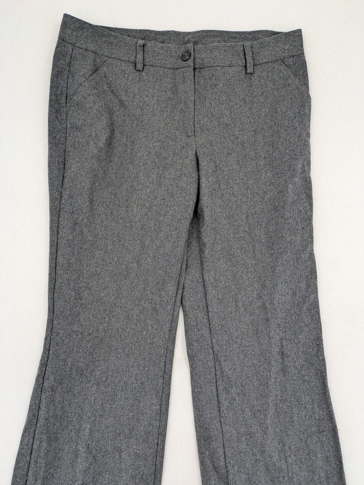 BENETTON grey pants wool blend flared leg business style, versatile and elegant design.