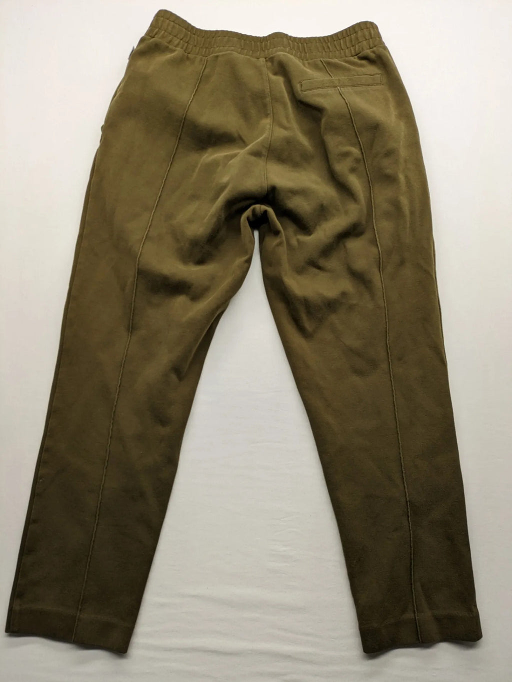 Marc O'Polo khaki joggers with elastic waistband and stylish front seams.