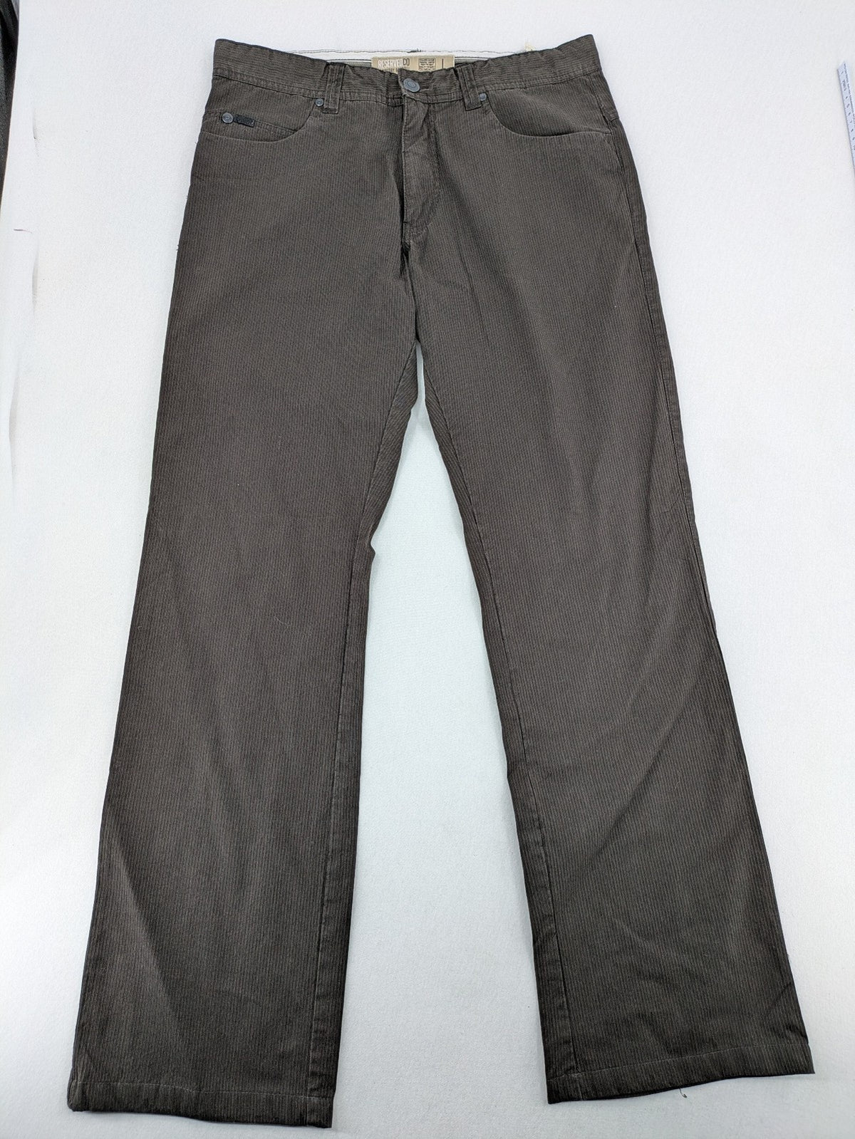 Reserved Co brown straight jeans with fine cord texture and classic 5-pocket design.