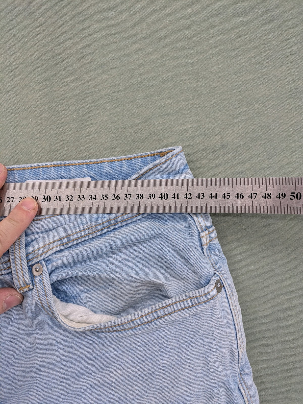 Selected Homme blue straight jeans classic five-pocket design made from 100% organic cotton