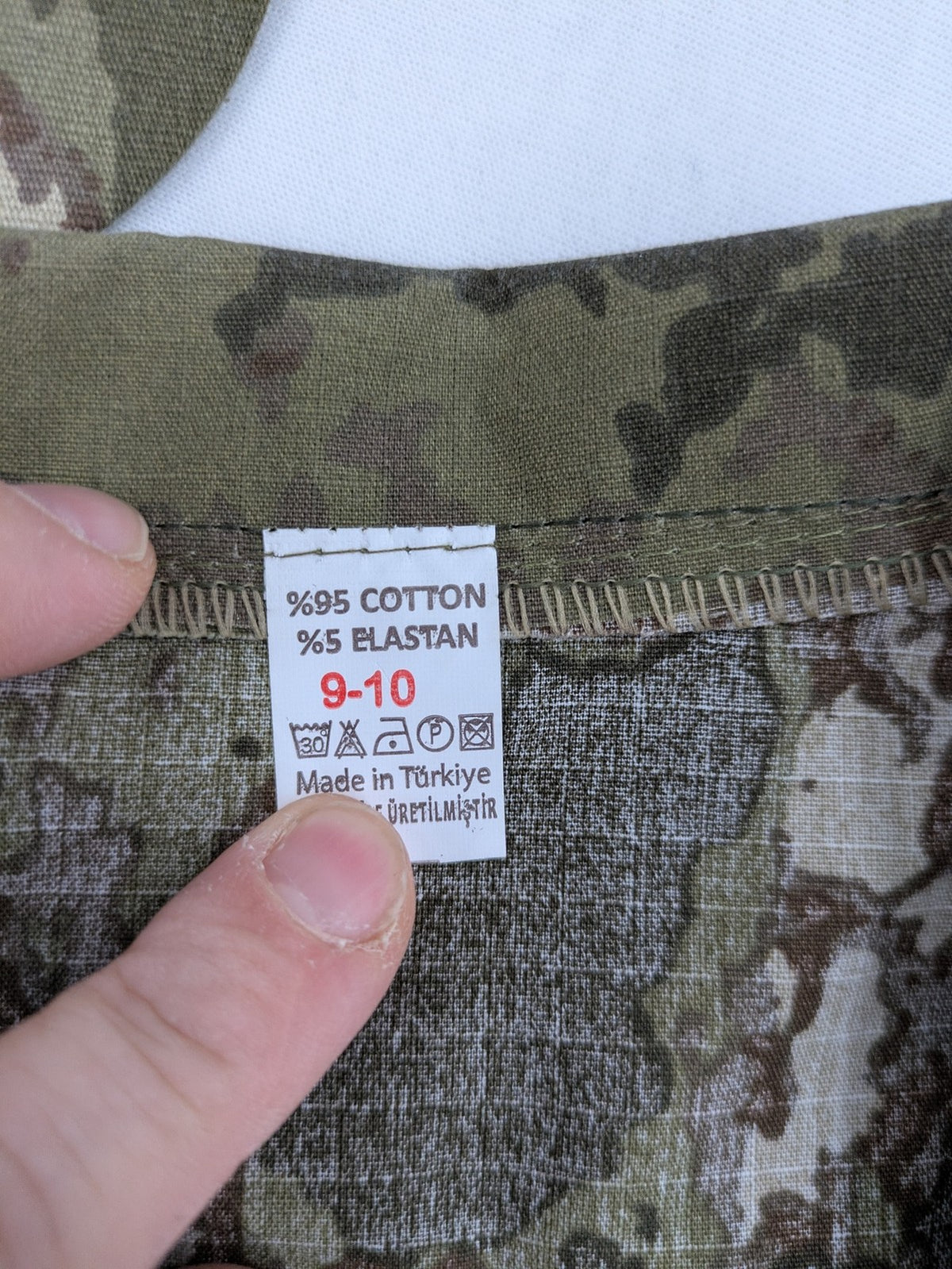Kinder Soldaten Kostüm multi Tarnmuster mit "Türkiye" und "Komando" Patches, 3-teiliges Set.