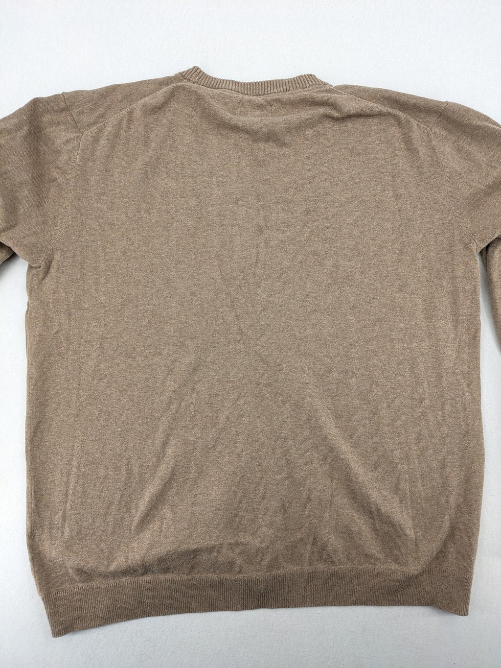 Nizzin Amsterdam knit jumper beige V-neck with button placket and soft cotton blend.