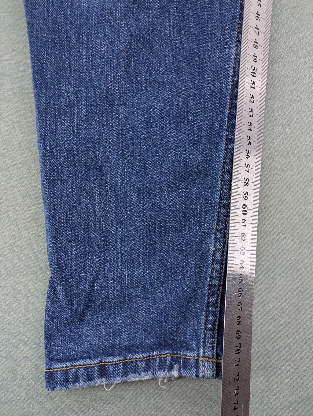 Pull & Bear blue distressed ripped straight jeans with button fly and classic wash.