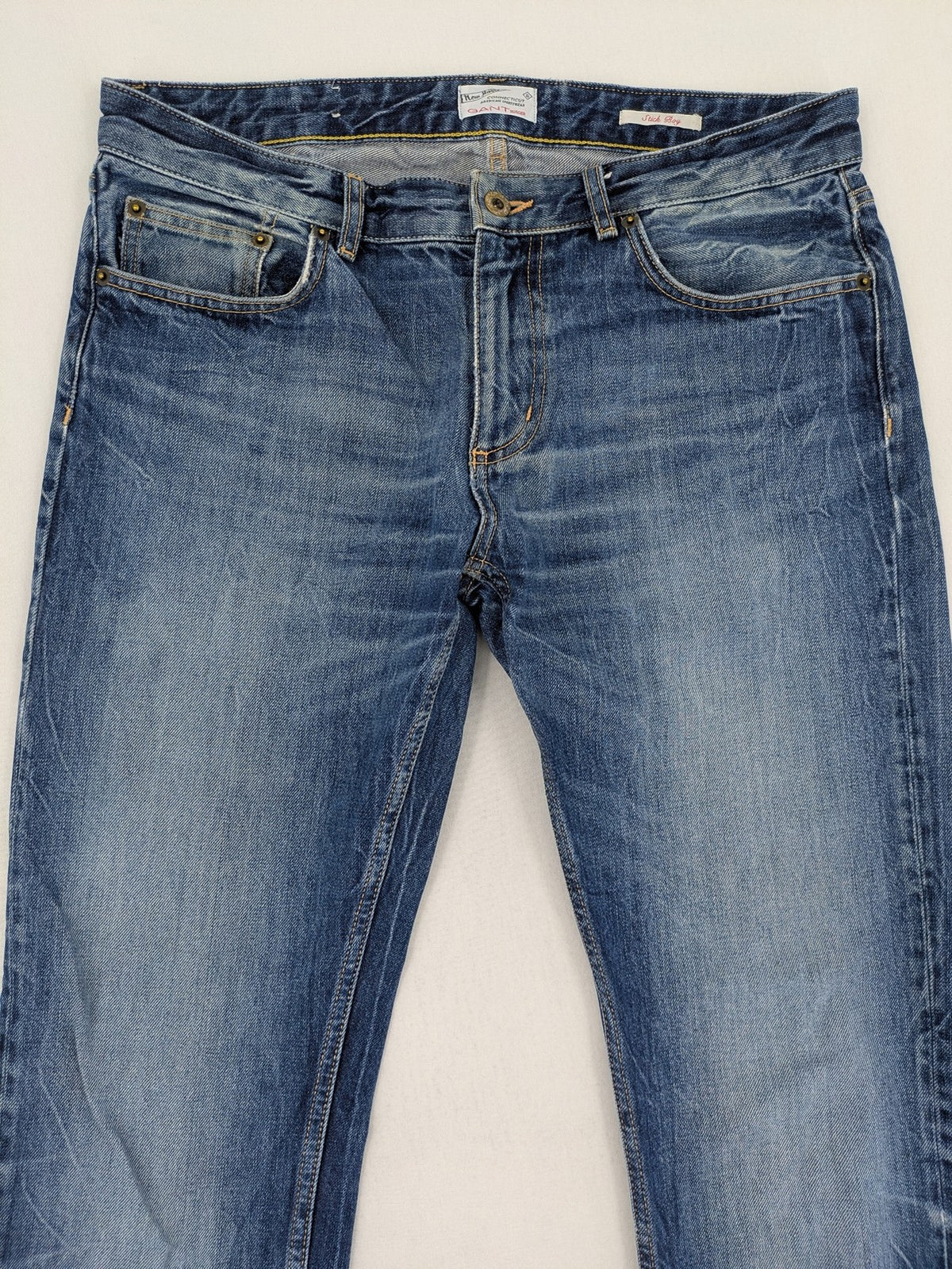 GANT Rugger blue straight leg jeans medium wash, classic button fly, durable cotton denim.