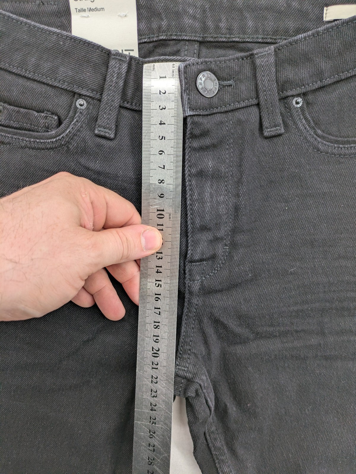 Esprit grey straight jeans with medium rise, classic denim style, zip and button closure.