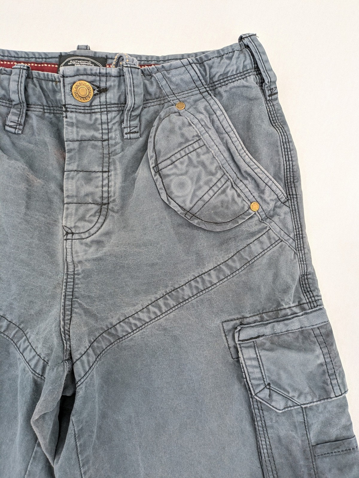 Antargo grey cargo shorts washed finish multi-pocket design durable cotton
