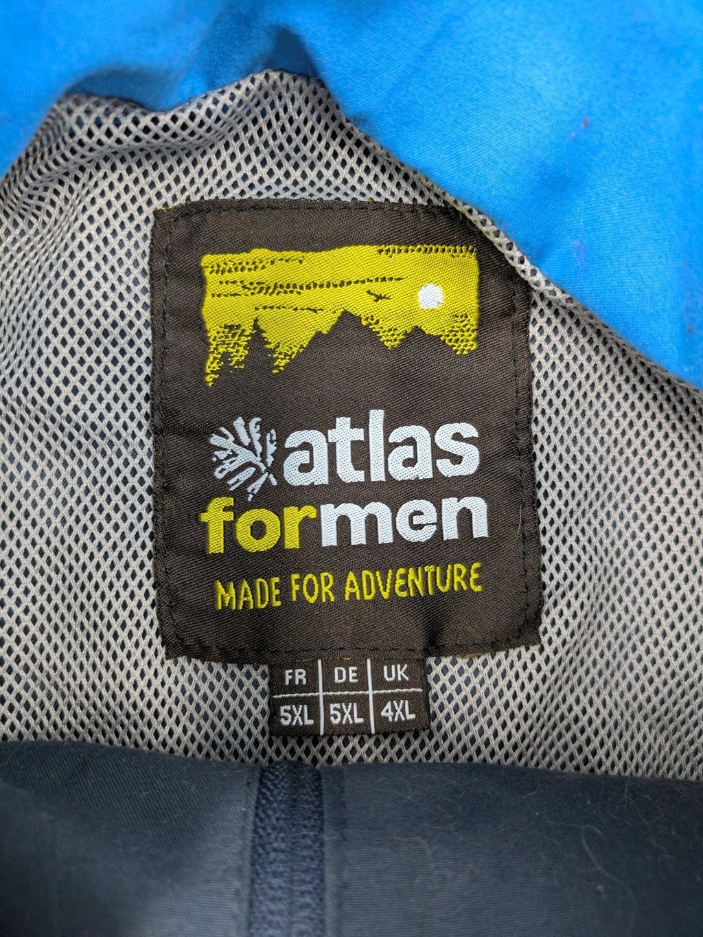 Atlas for Men blue windbreaker jacket with XTREM TECH SPORT graphic print and full zip.