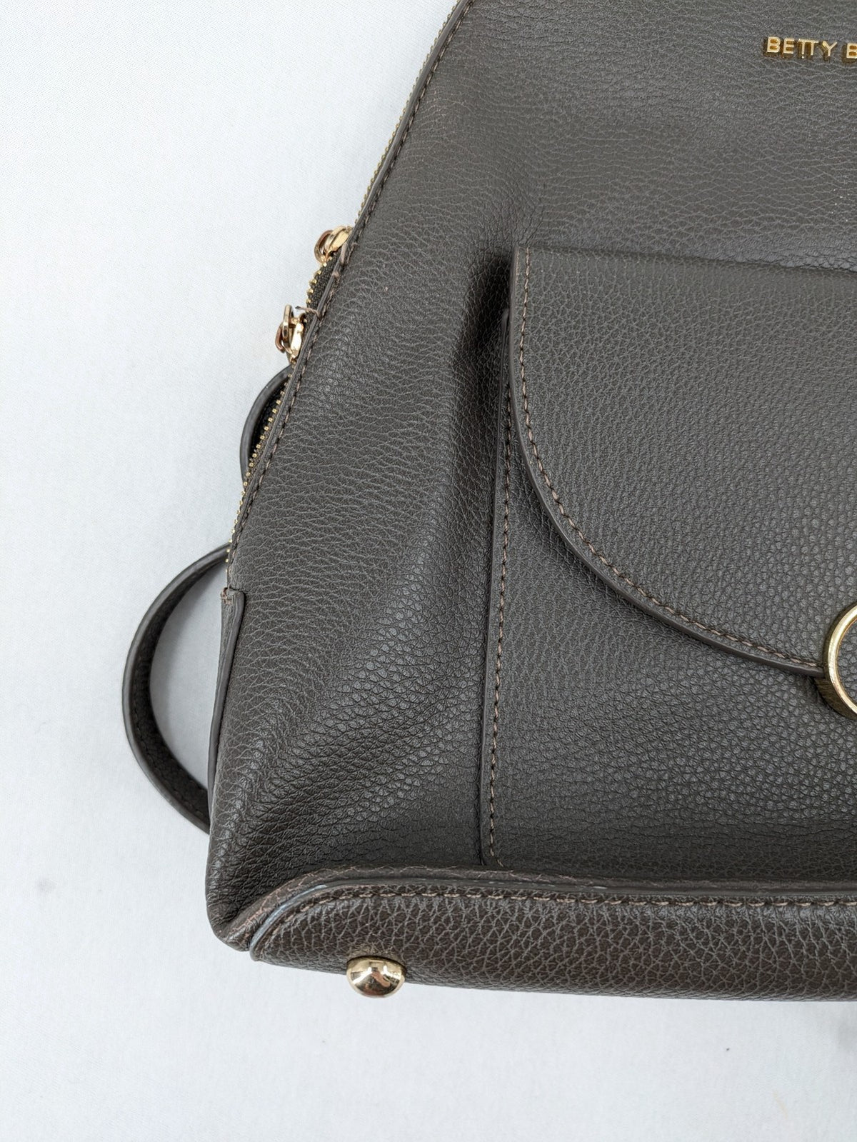 Betty Barclay grey handbag textured faux leather gold metal details adjustable straps