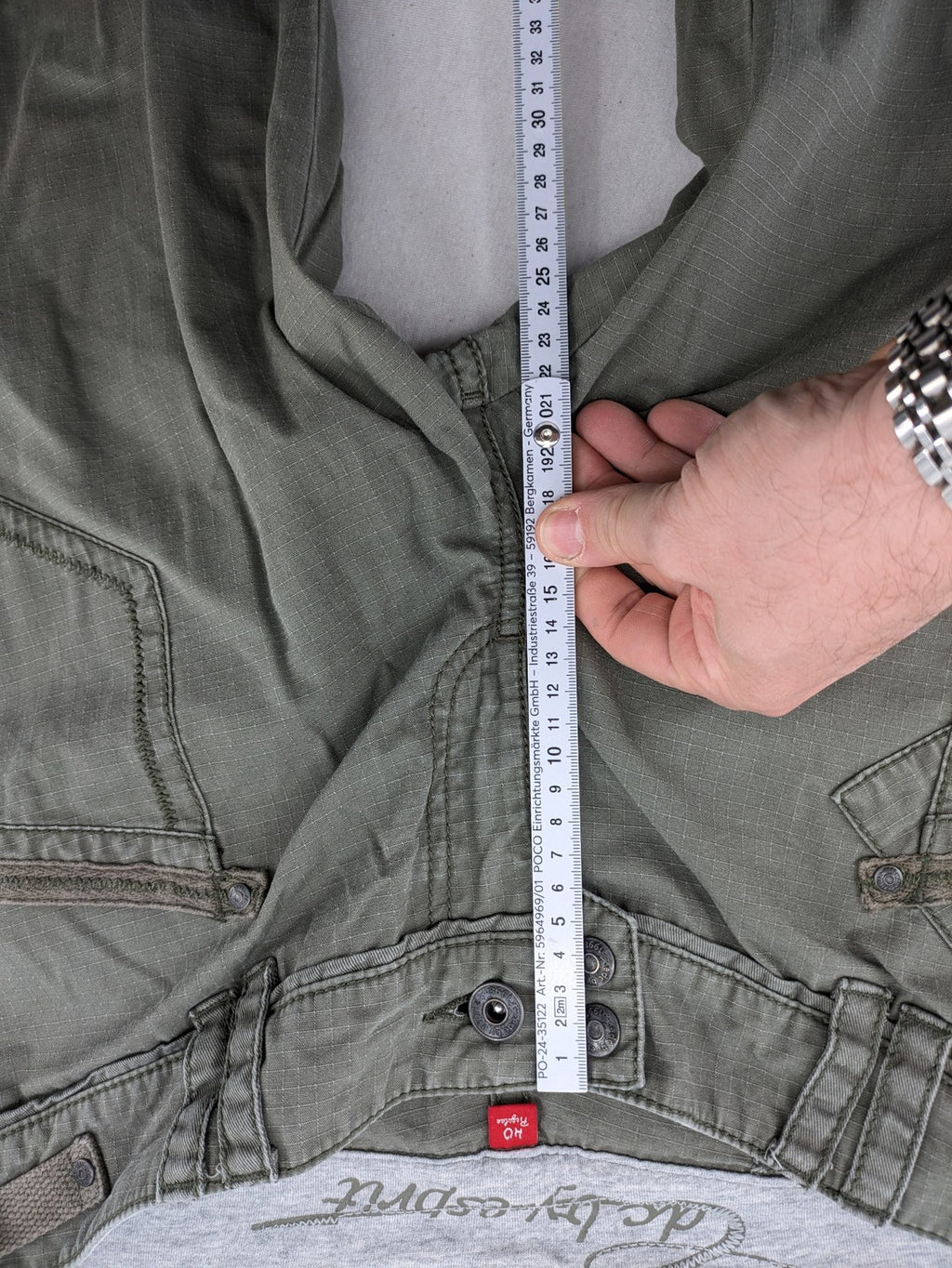 edc by Esprit khaki cargo pants ripstop fabric with multiple pockets and button fly
