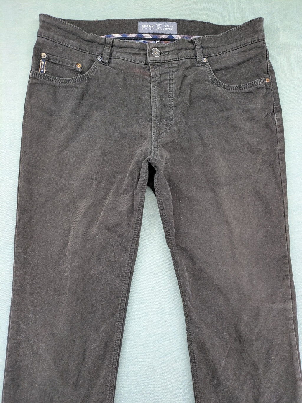BRAX grey cord pants 5-pocket design with subtle checkered waistband lining