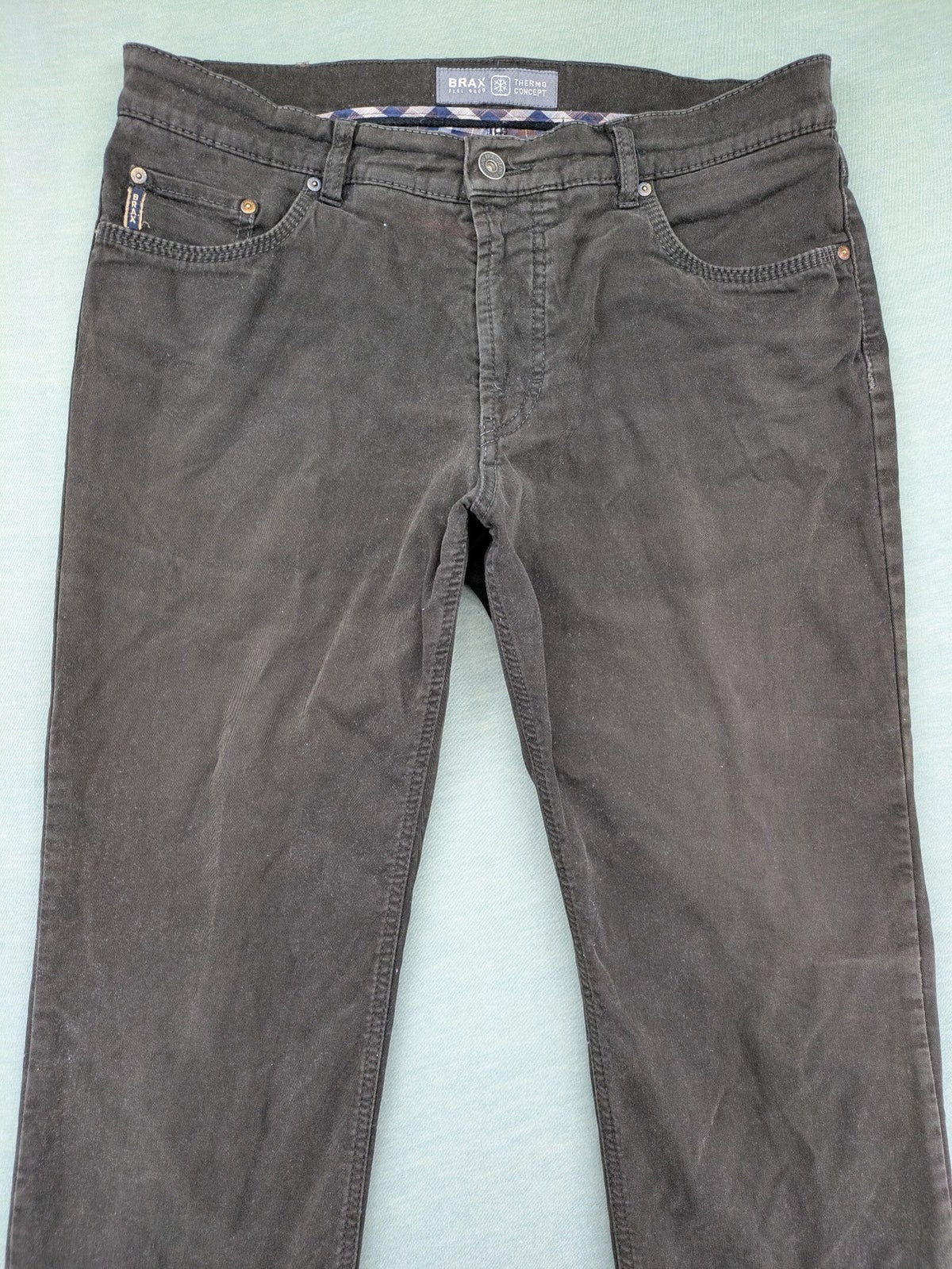 BRAX grey cord pants 5-pocket design with subtle checkered waistband lining