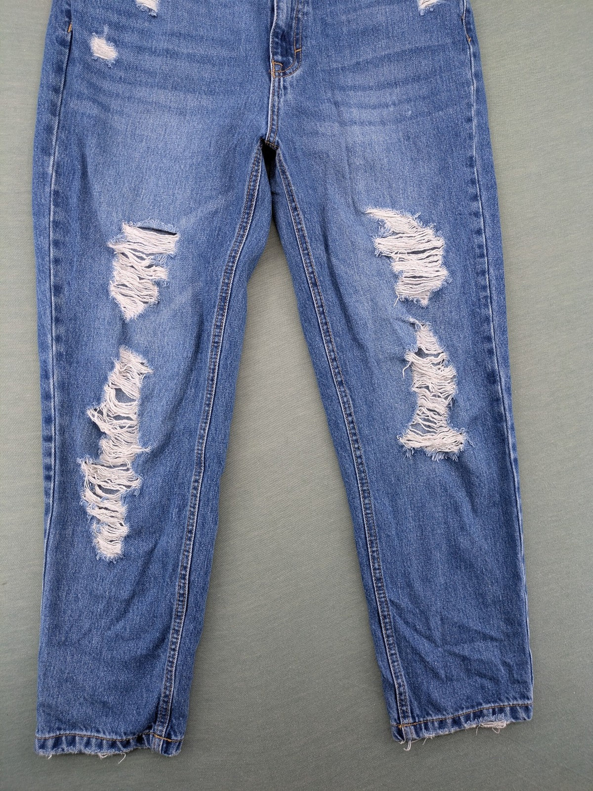 Pull&Bear blue mom jeans high waist distressed ripped design 100% cotton 5-pocket style
