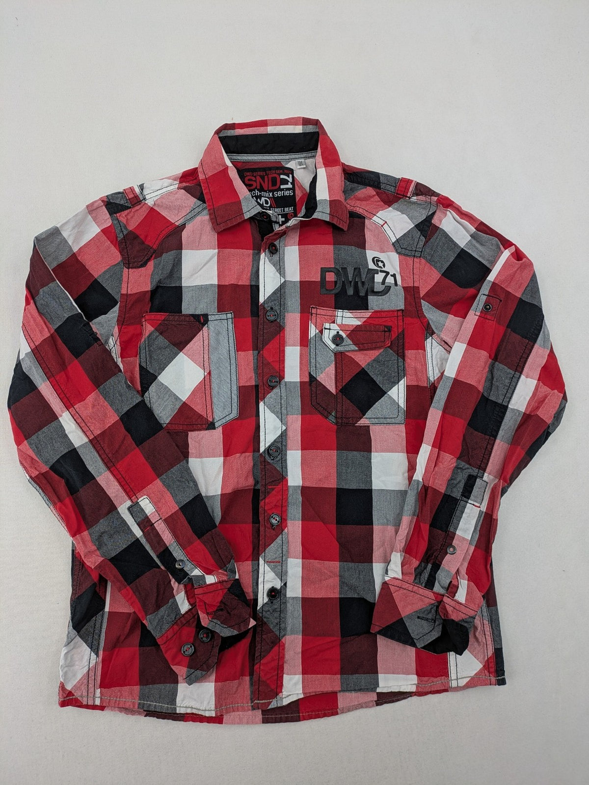 here+there by C&A red checkered long sleeve shirt with button placket and logo