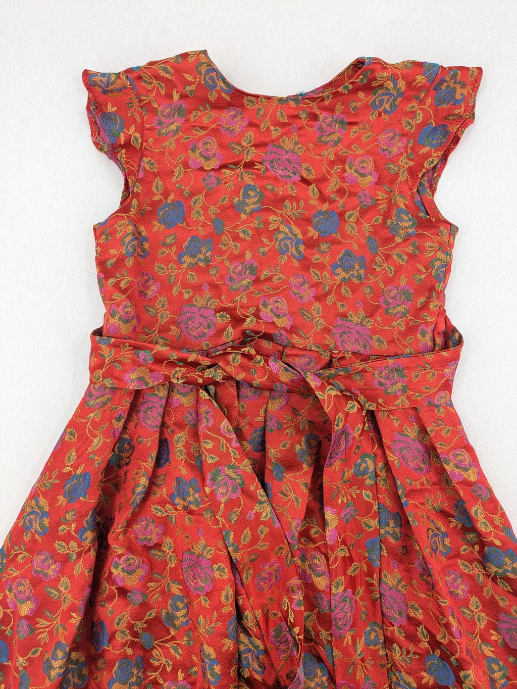 Jacquard multi A-line dress red floral jacquard pattern with matching waist tie.