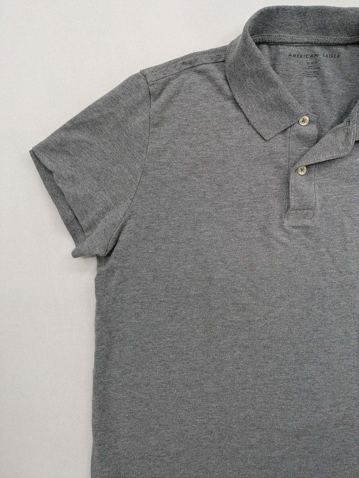 American Eagle grey polo shirt slim fit short sleeves embroidered eagle logo