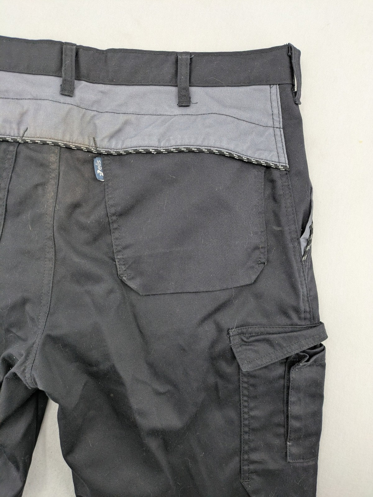 Workwear hunting tactical pants black grey durable fabric multiple cargo pockets