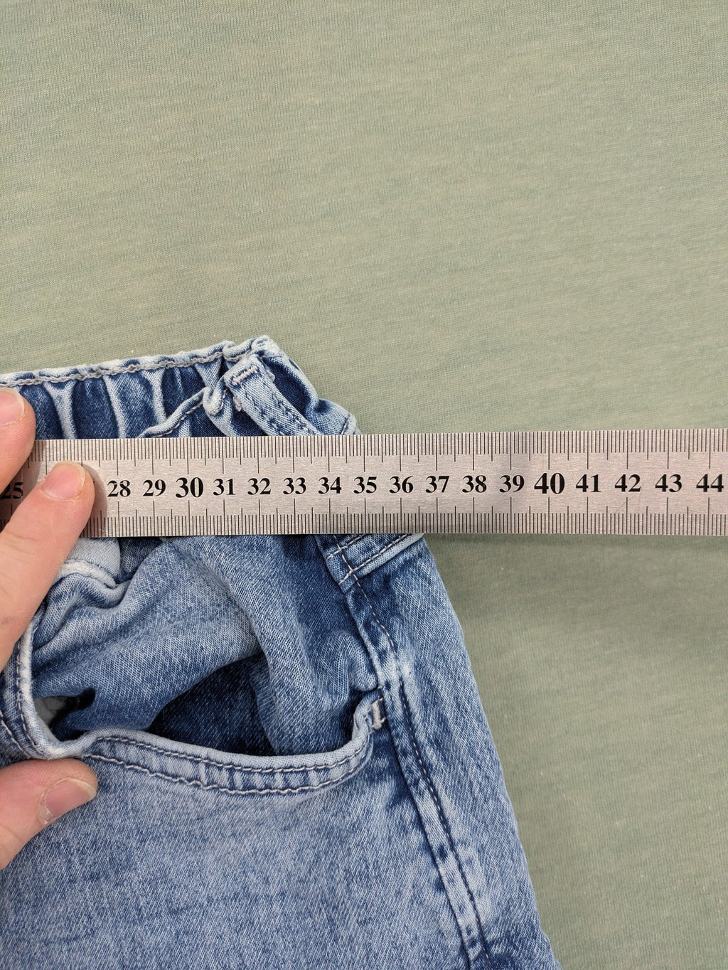 H&M blue straight jeans relaxed fit with adjustable elastic waistband and drawstring.