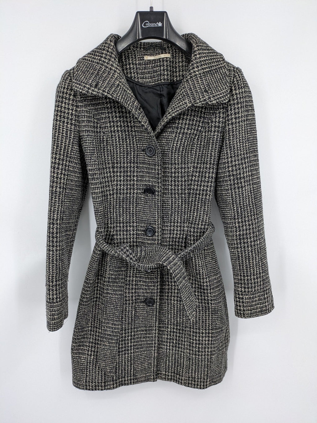 Xanaka beige trench coat houndstooth pattern wool blend with matching belt.