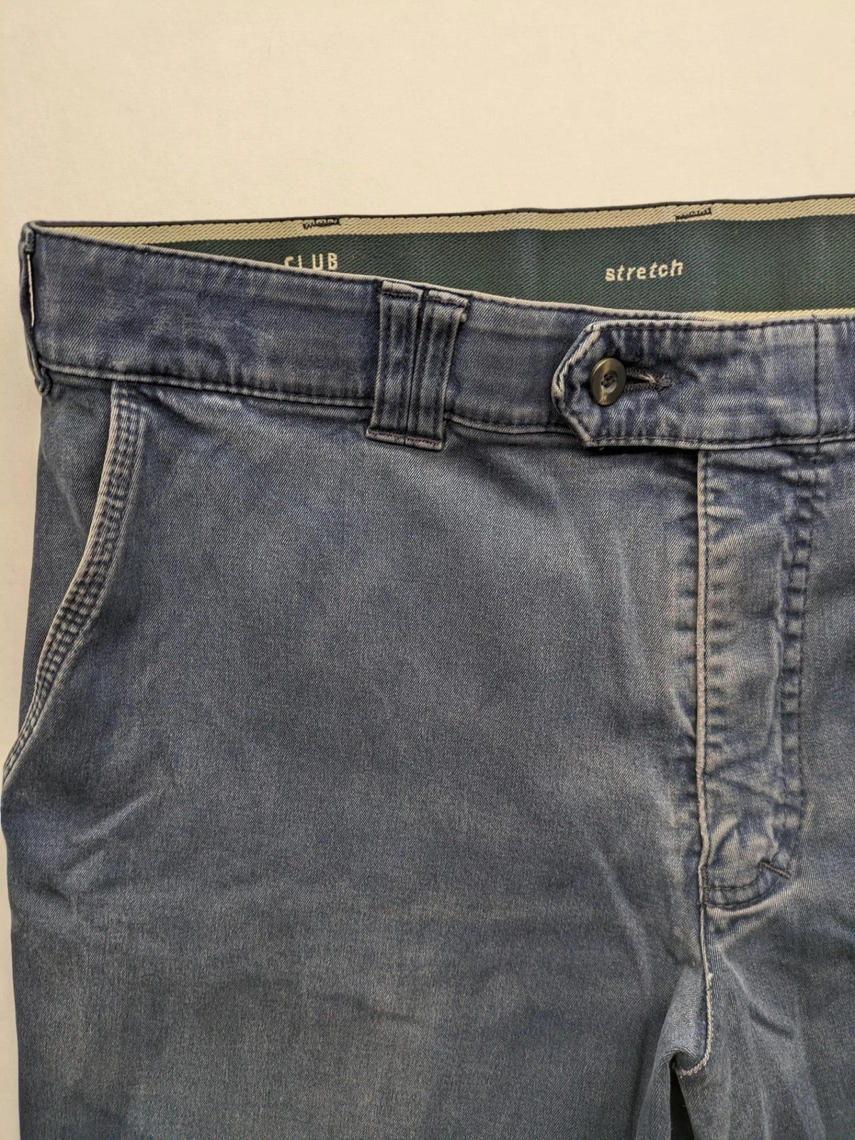 Club of Comfort blue straight jeans, stretch material, comfort fit, zip closure, practical pockets.