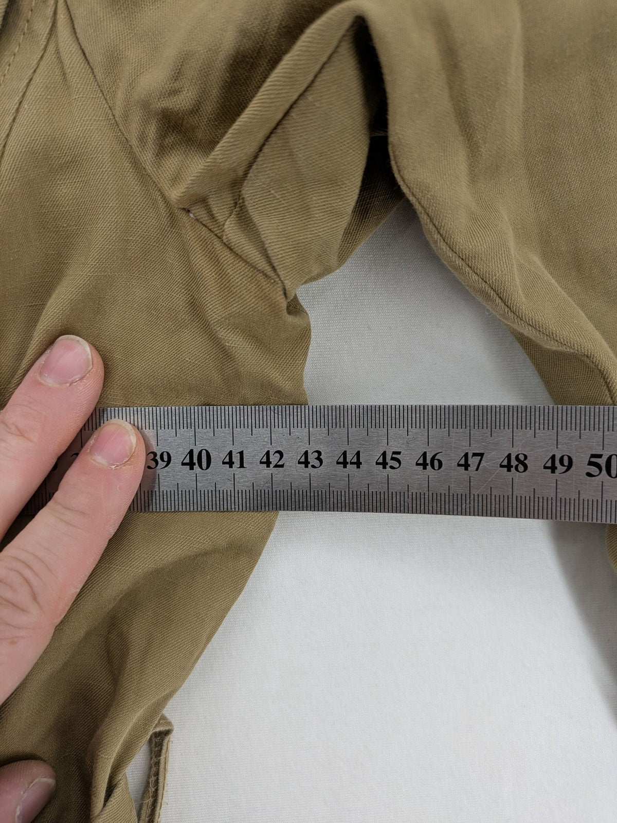 Massimo Dutti beige trench coat with belt, Italian fabric, classic design, shorter length.