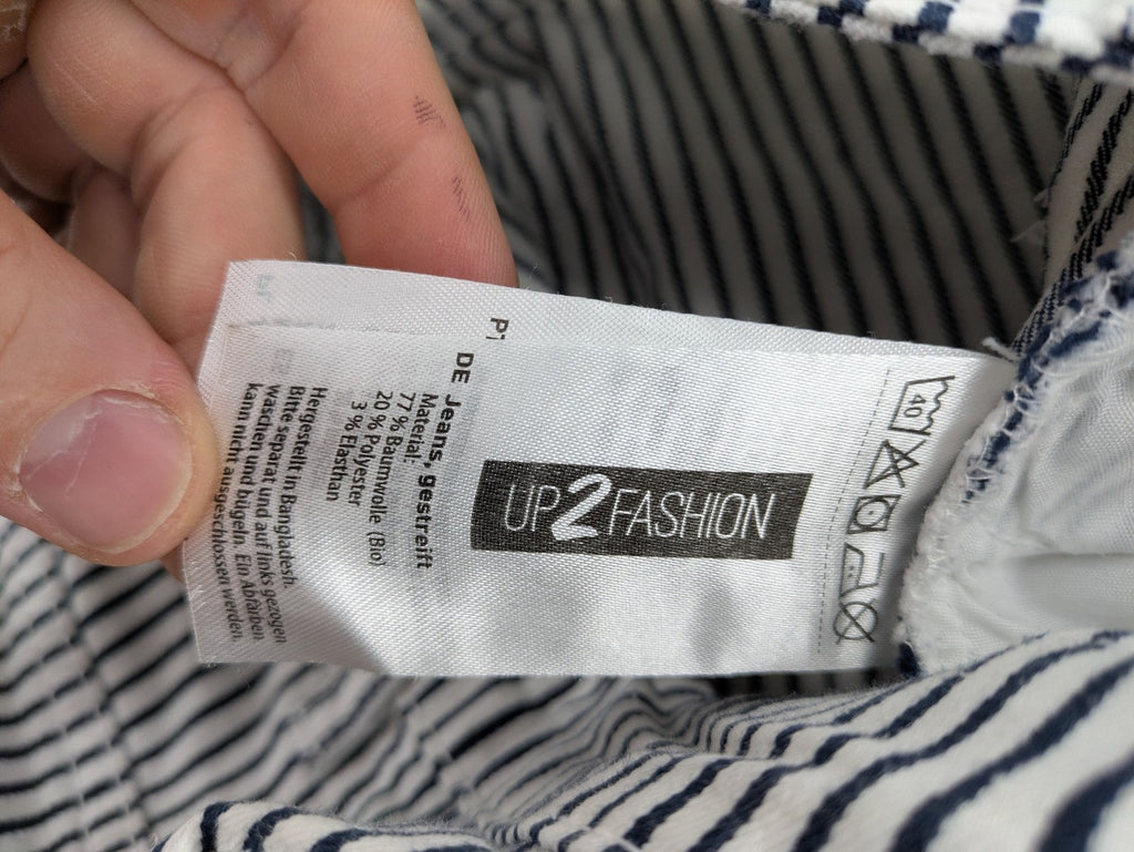 UP2FASHION blue and white striped straight jeans with five-pocket style and cotton stretch material.