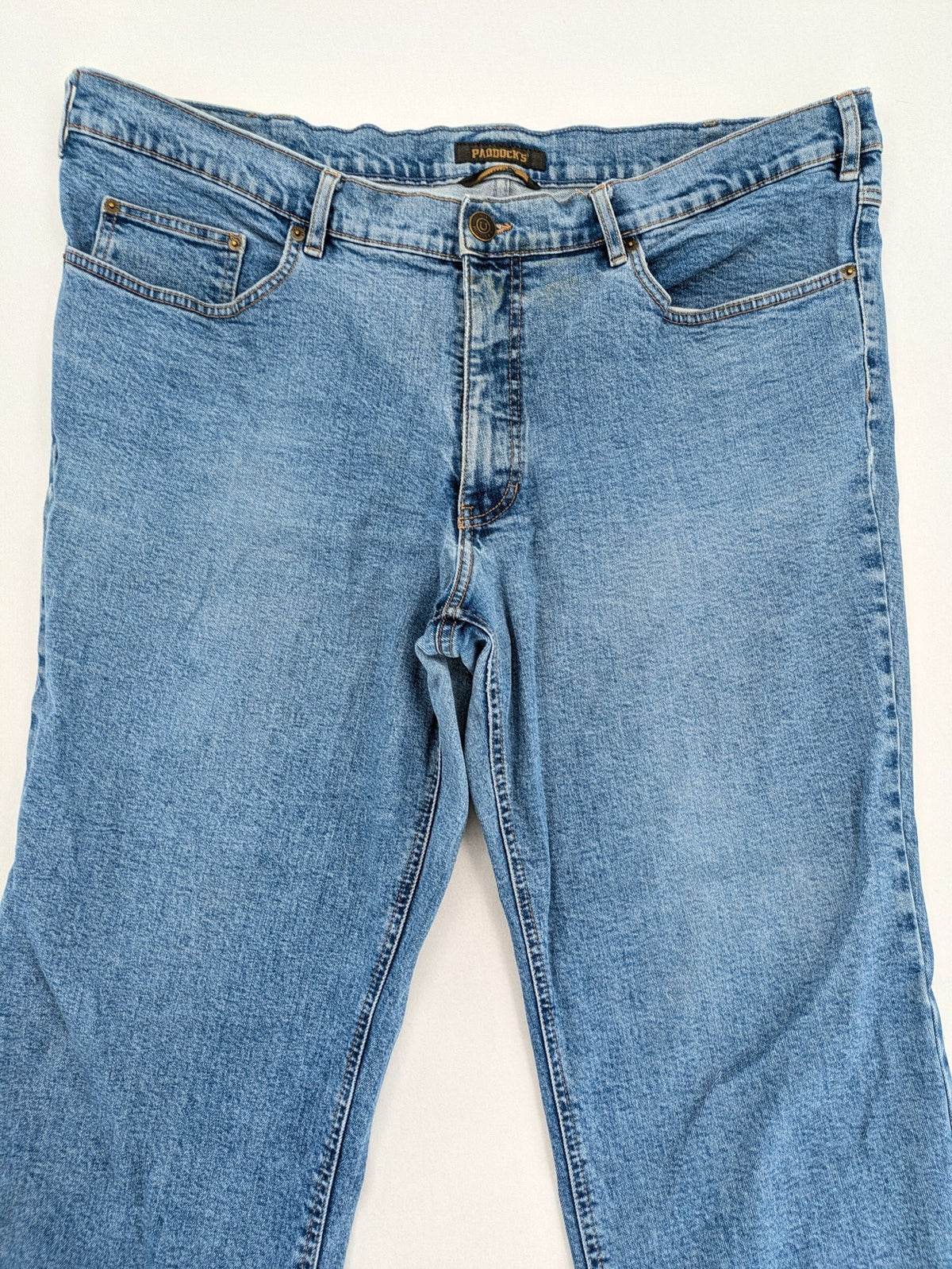 Paddock's blue straight jeans classic 5-pocket style with zipper, comfortable stretch denim.